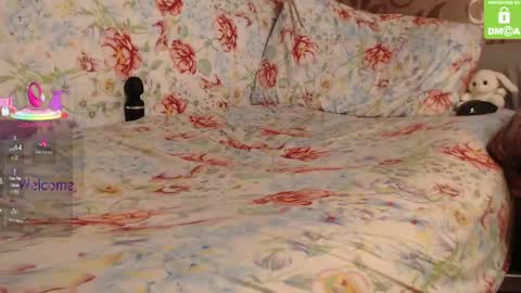 Mia online show from March 2026 02:20:01 PM