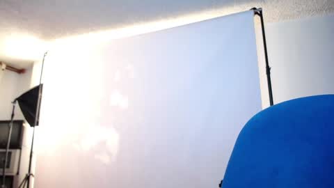 Snapshot of _the_dark_side_of_the_moon_ chatting on January 2025 02:11:02 AM _the_dark_side_of_the_moon_ online show from January 2025 02:11:02 AM