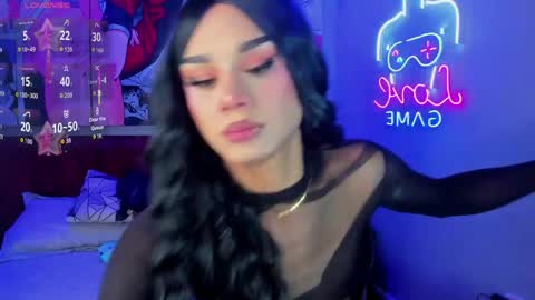 tiffany online show from April 2026 06:53:02 AM