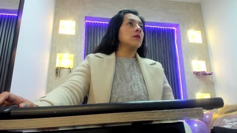 Stefania online show from January 2025 02:35:01 PM