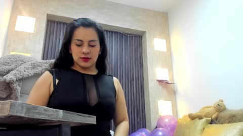 Stefania online show from January 2025 03:11:01 PM