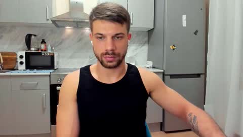 Tony Wolf online show from February 2026 07:58:02 PM