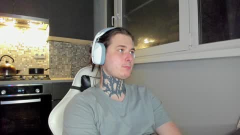 _torfin_ online show from December 2024 11:35:02 PM