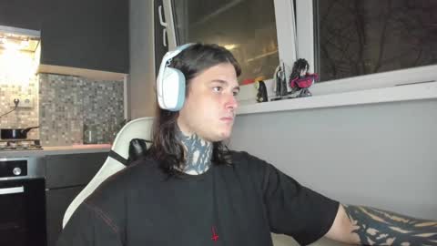 _torfin_ online show from March 2025 08:11:01 PM