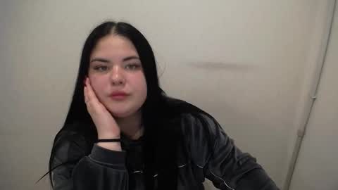 Trisha online show from October 2025 02:40:02 PM