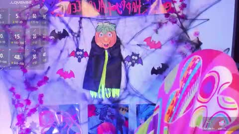     online show from October 2025 03:03:02 AM