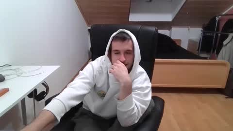 Vlad online show from October 2025 10:21:02 PM