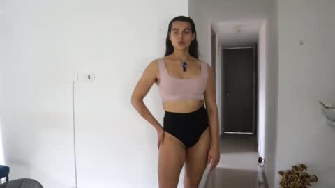 Anastasia Vahos online show from February 2025 06:31:01 PM