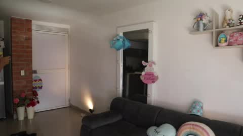 Anastasia Vahos online show from April 2026 05:20:02 PM