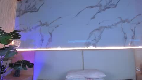 Snapshot of _valeryysmith_ chatting on October 2025 03:12:02 AM Valery online show from October 2025 03:12:02 AM