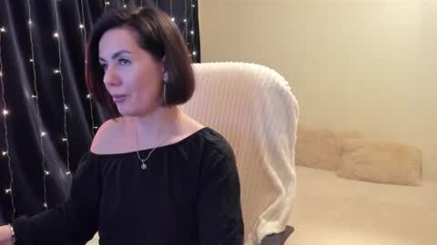 _vallylove online show from March 2025 10:52:02 PM