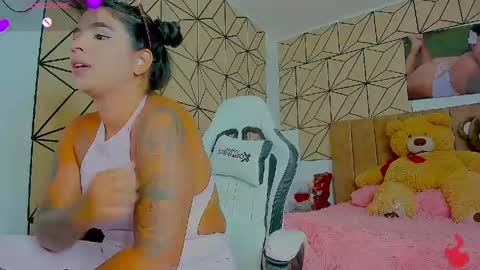 vane online show from April 2026 08:53:02 PM