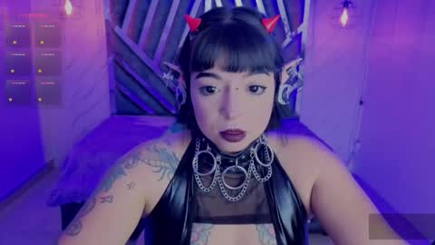   Vermeil   online show from January 2026 09:51:02 PM