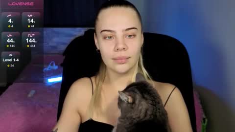 Snapshot of _wednesday_addams_ chatting on September 2025 09:32:02 AM Vera online show from September 2025 09:32:02 AM