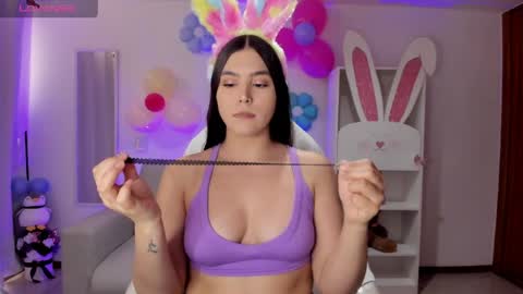 Luisa  online show from April 2026 05:54:01 PM