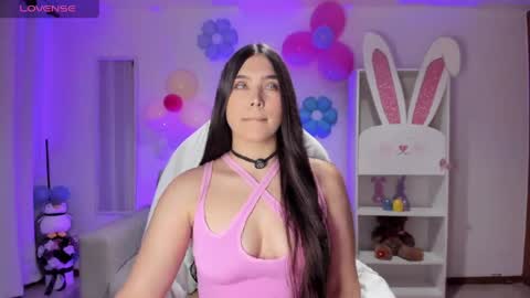 Luisa  online show from April 2026 03:23:02 AM