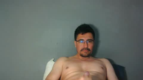 Snapshot of _xbesteb11 chatting on June 2026 03:25:01 AM _xbesteb11 online show from June 2026 03:25:01 AM
