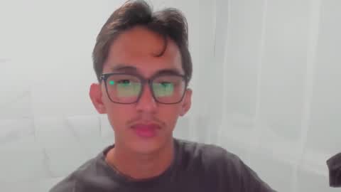 Snapshot of _xxhavefunwithme69_ chatting on November 2025 05:56:01 PM Andrei online show from November 2025 05:56:01 PM