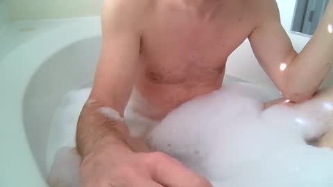 Snapshot of _you_can_have_me_ chatting on December 2025 05:17:01 PM Tom online show from December 2025 05:17:01 PM