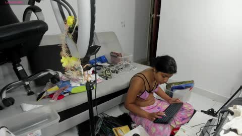 zara online show from January 2025 07:59:01 AM