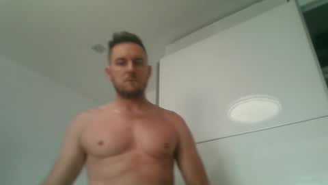 Snapshot of a3cuadros chatting on June 2026 04:40:01 PM a3cuadros online show from June 2026 04:40:01 PM