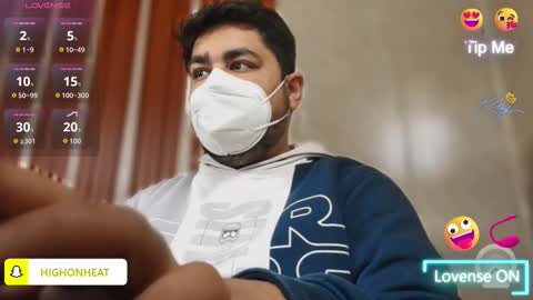 Sleepy owl online show from December 2025 08:52:02 AM