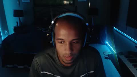 a4orce online show from November 2025 02:12:02 AM