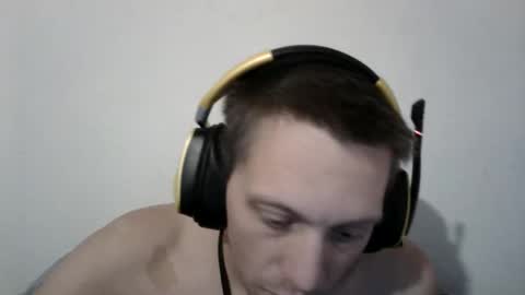 Snapshot of a_bored_dragon chatting on December 2025 09:14:02 AM A Bored Dragon online show from December 2025 09:14:02 AM