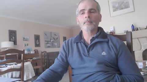 Aalex1717 online show from December 2024 01:07:02 PM