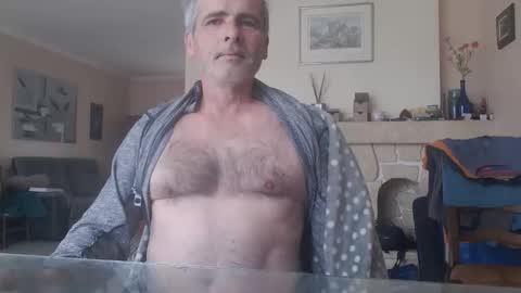 Aalex1717 online show from May 2026 09:04:01 AM