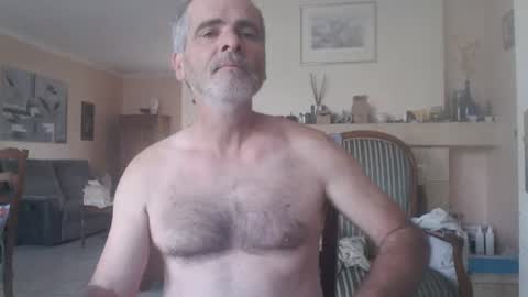 Snapshot of aalex1717 chatting on July 2026 05:32:01 AM Aalex1717 online show from July 2026 05:32:01 AM