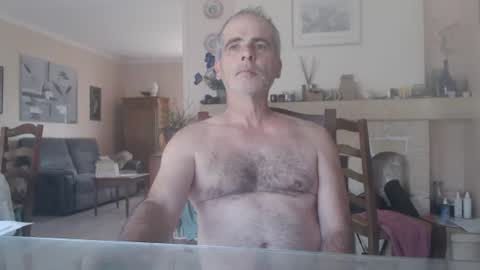 Snapshot of aalex1717 chatting on July 2026 06:06:02 AM Aalex1717 online show from July 2026 06:06:02 AM