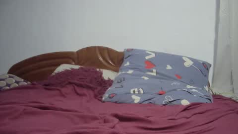 AalissaaXOliver online show from February 2025 09:52:02 PM