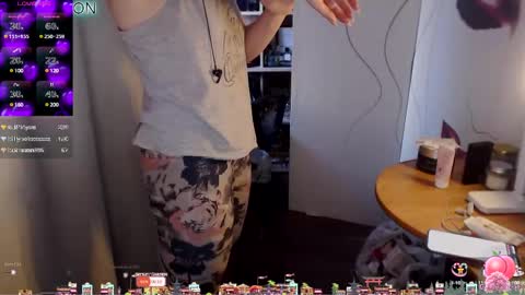 Katie online show from February 2025 10:33:02 AM