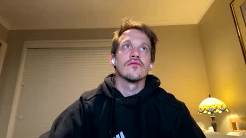 Snapshot of aanal341330 chatting on October 2025 08:54:02 AM Kris online show from October 2025 08:54:02 AM