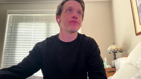 Snapshot of aanal341330 chatting on October 2025 06:54:02 AM Kris online show from October 2025 06:54:02 AM