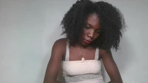 Snapshot of aangevelo chatting on November 2025 05:45:03 PM aangevelo online show from November 2025 05:45:03 PM