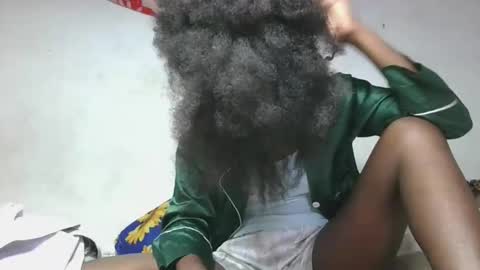 Snapshot of aangevelo chatting on November 2025 02:03:01 AM aangevelo online show from November 2025 02:03:01 AM