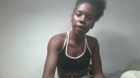 Snapshot of aangevelo chatting on December 2025 01:27:02 PM aangevelo online show from December 2025 01:27:02 PM