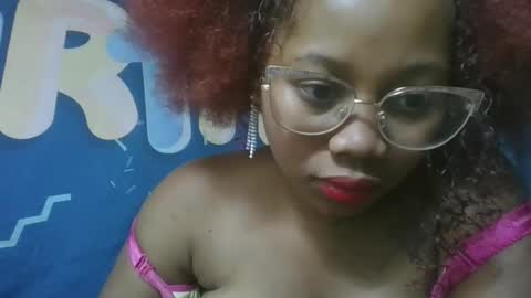 aannickk online show from December 2025 07:53:02 PM