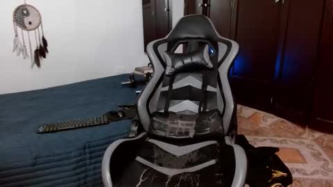 aarman online show from December 2025 03:22:01 AM