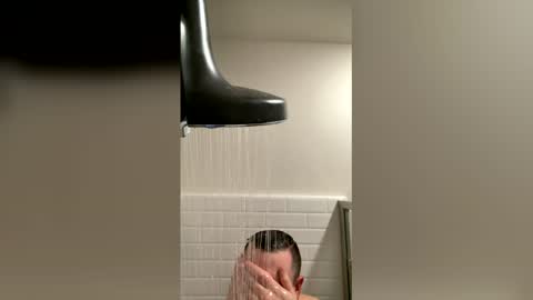 Snapshot of aaron_j2012 chatting on June 2026 01:21:02 AM aaron_j2012 online show from June 2026 01:21:02 AM
