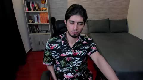 Snapshot of aaron_paul_ chatting on February 2025 08:22:01 PM Aaron online show from February 2025 08:22:01 PM