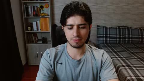 Snapshot of aaron_paul_ chatting on January 2026 09:19:01 PM Aaron online show from January 2026 09:19:01 PM