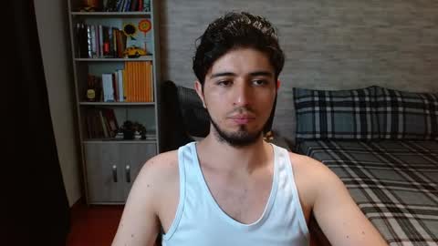 Snapshot of aaron_paul_ chatting on February 2026 09:31:01 PM Aaron online show from February 2026 09:31:01 PM