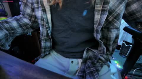 Aaron Skeetman online show from December 2024 06:55:02 AM