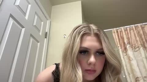 ababyy2901 online show from March 2025 05:01:01 AM