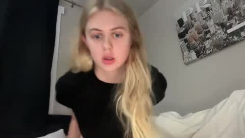 ababyy2901 online show from October 2025 06:55:01 AM