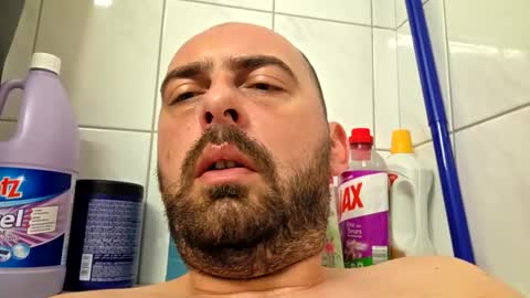 Snapshot of abas1986 chatting on October 2025 08:37:01 AM abas1986 online show from October 2025 08:37:01 AM