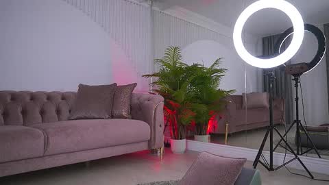 Alexa online show from September 2025 07:08:02 AM